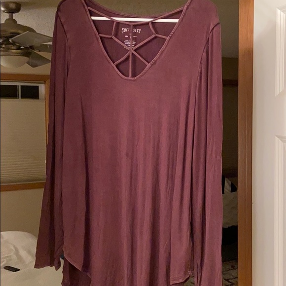 American Eagle Soft & Sexy Tee - Picture 1 of 2